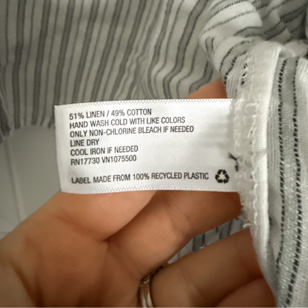 Universal Thread Blue and White Striped Cropped Kimono - Picture 5 of 6